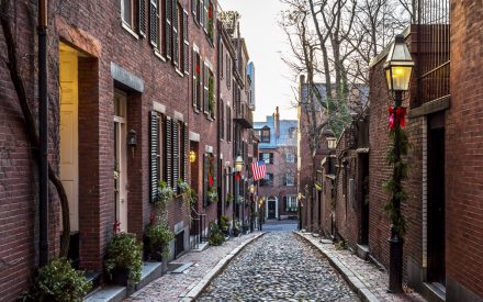 10 Historic Downtowns That Will Take You Back in Time